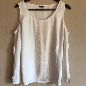 Talbots. Classic sleeveless blouse.
